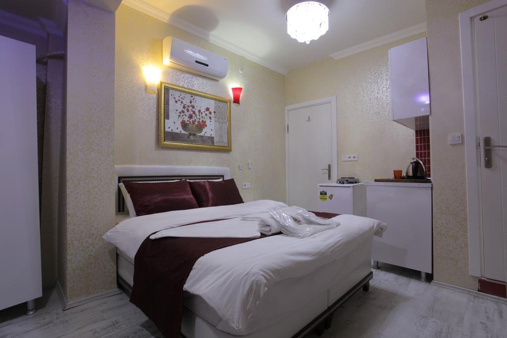Taksim Brand Suite Istanbul Room photo