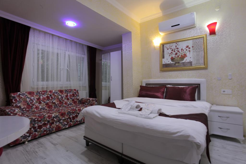 Taksim Brand Suite Istanbul Room photo