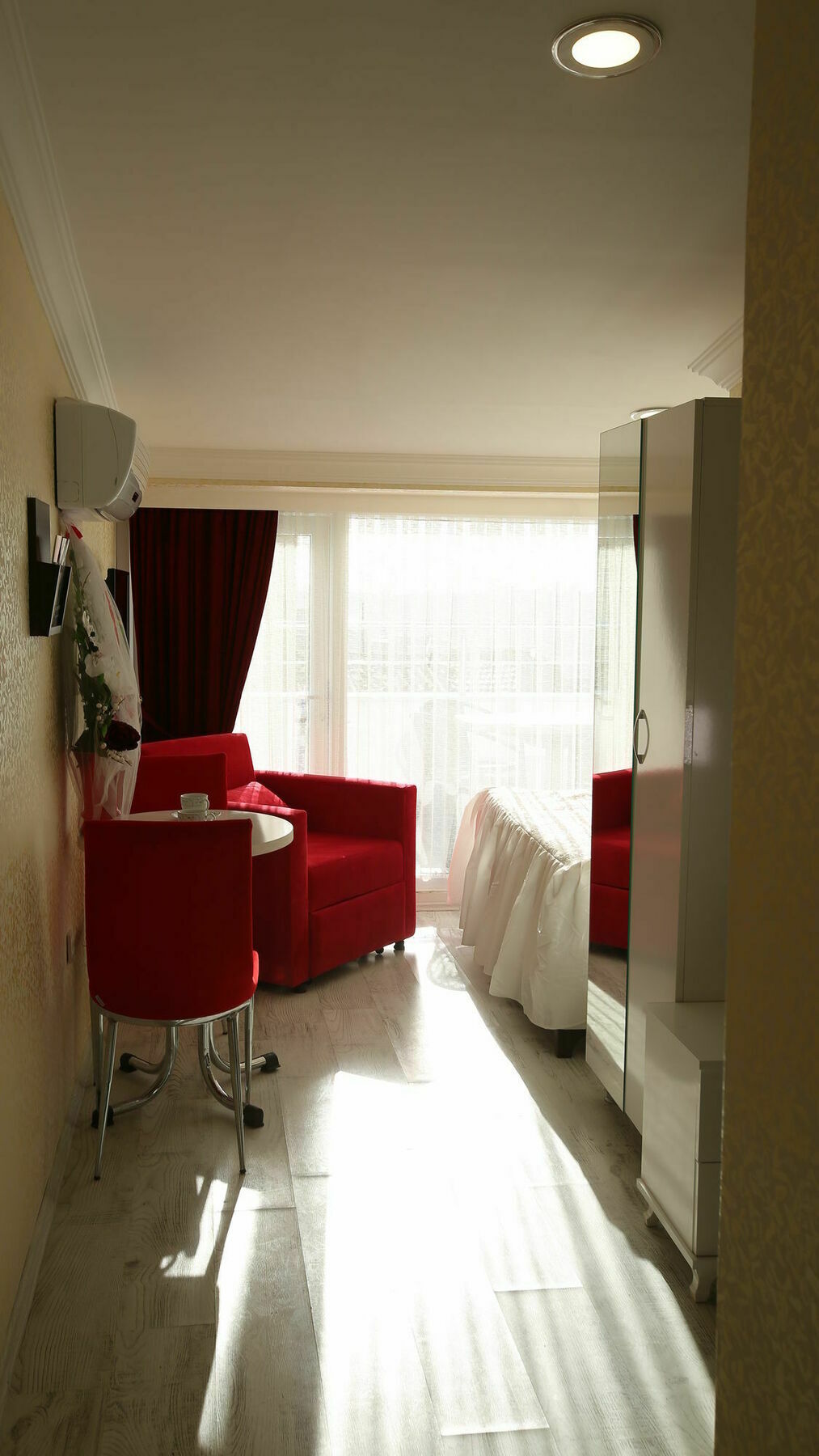 Taksim Brand Suite Istanbul Exterior photo