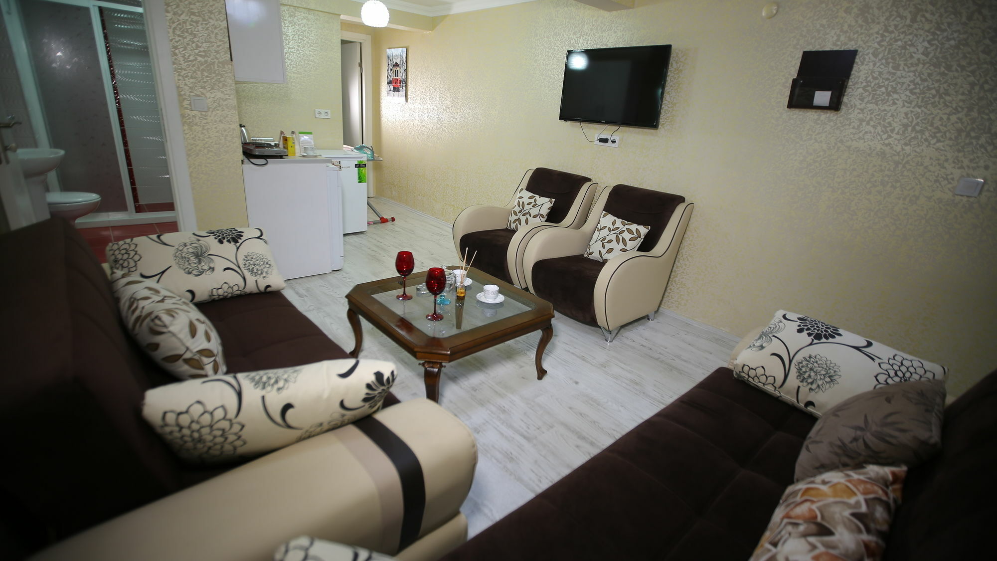 Taksim Brand Suite Istanbul Exterior photo