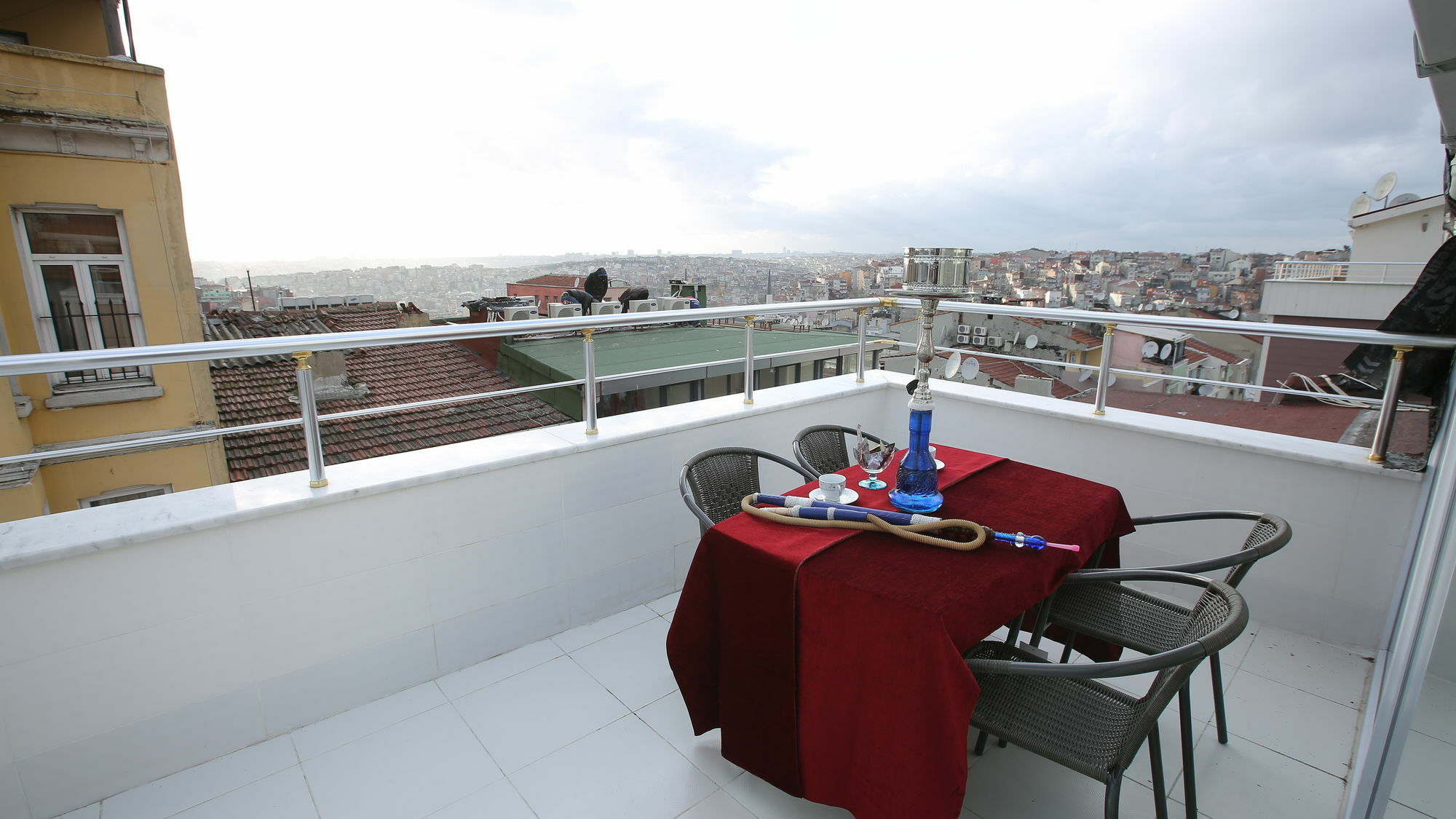 Taksim Brand Suite Istanbul Exterior photo