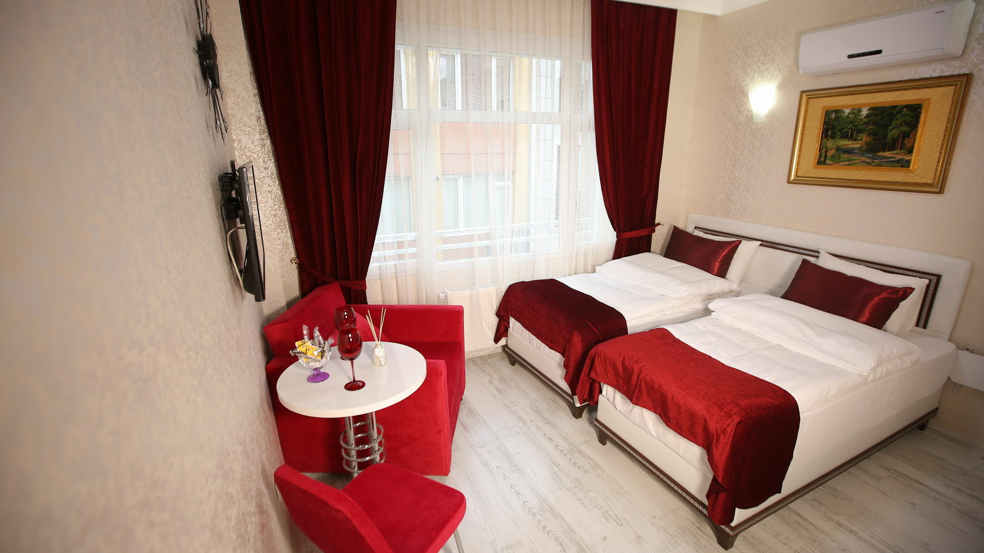 Taksim Brand Suite Istanbul Exterior photo