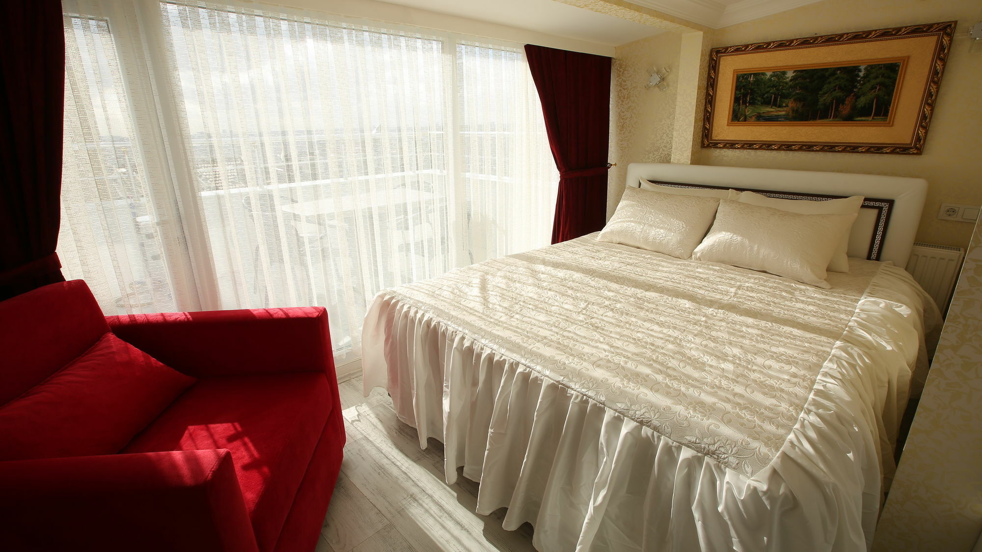 Taksim Brand Suite Istanbul Exterior photo