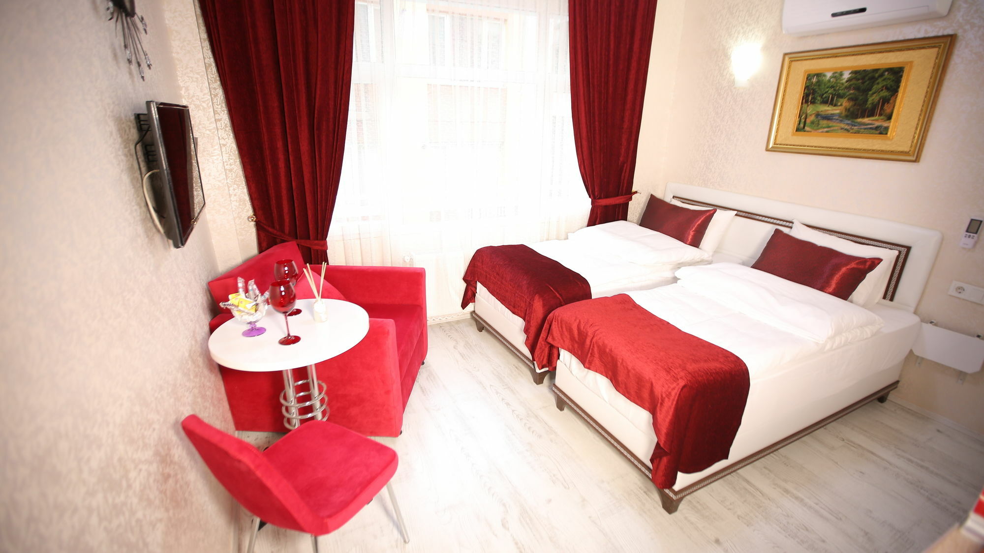 Taksim Brand Suite Istanbul Exterior photo