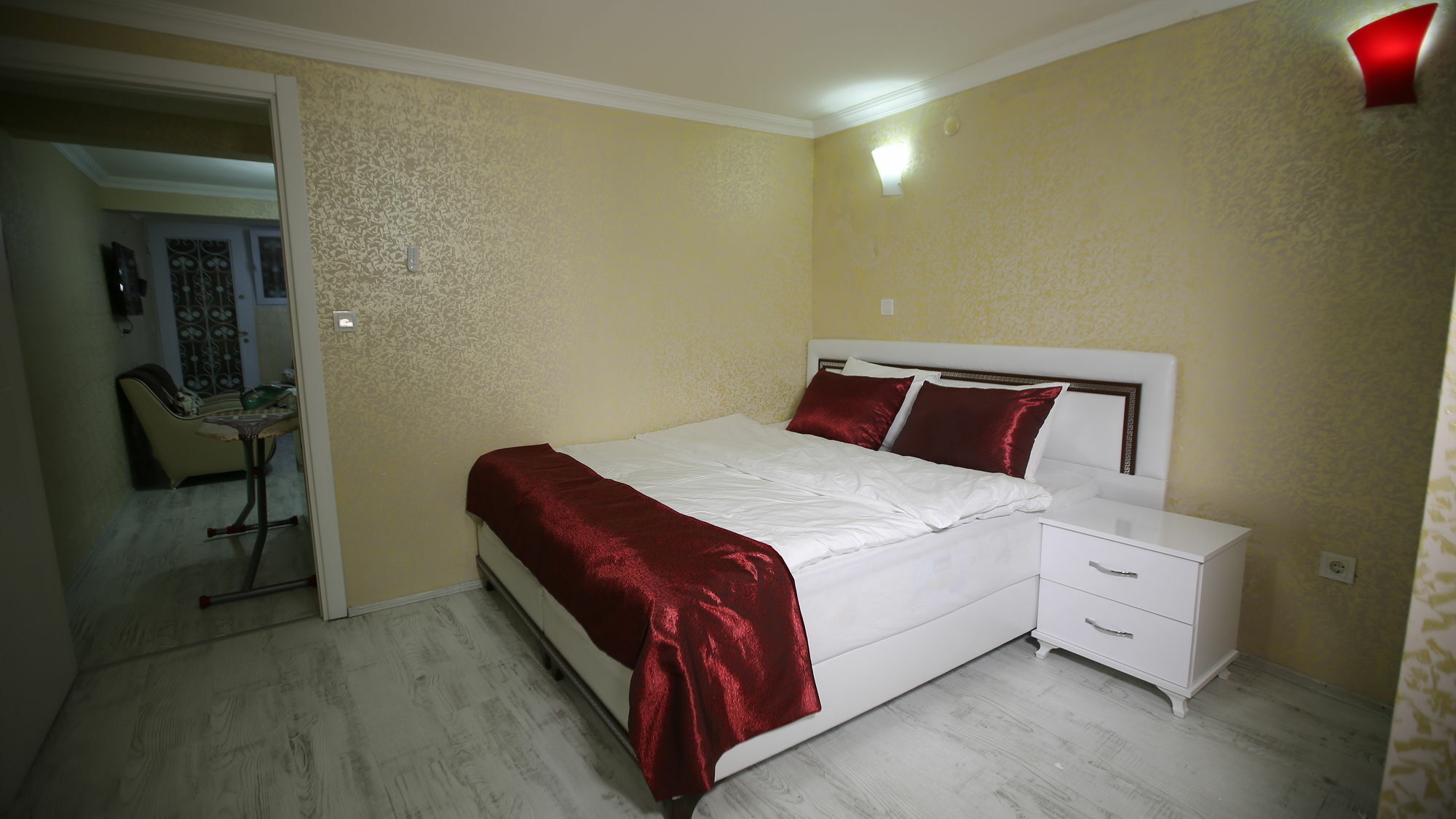 Taksim Brand Suite Istanbul Exterior photo